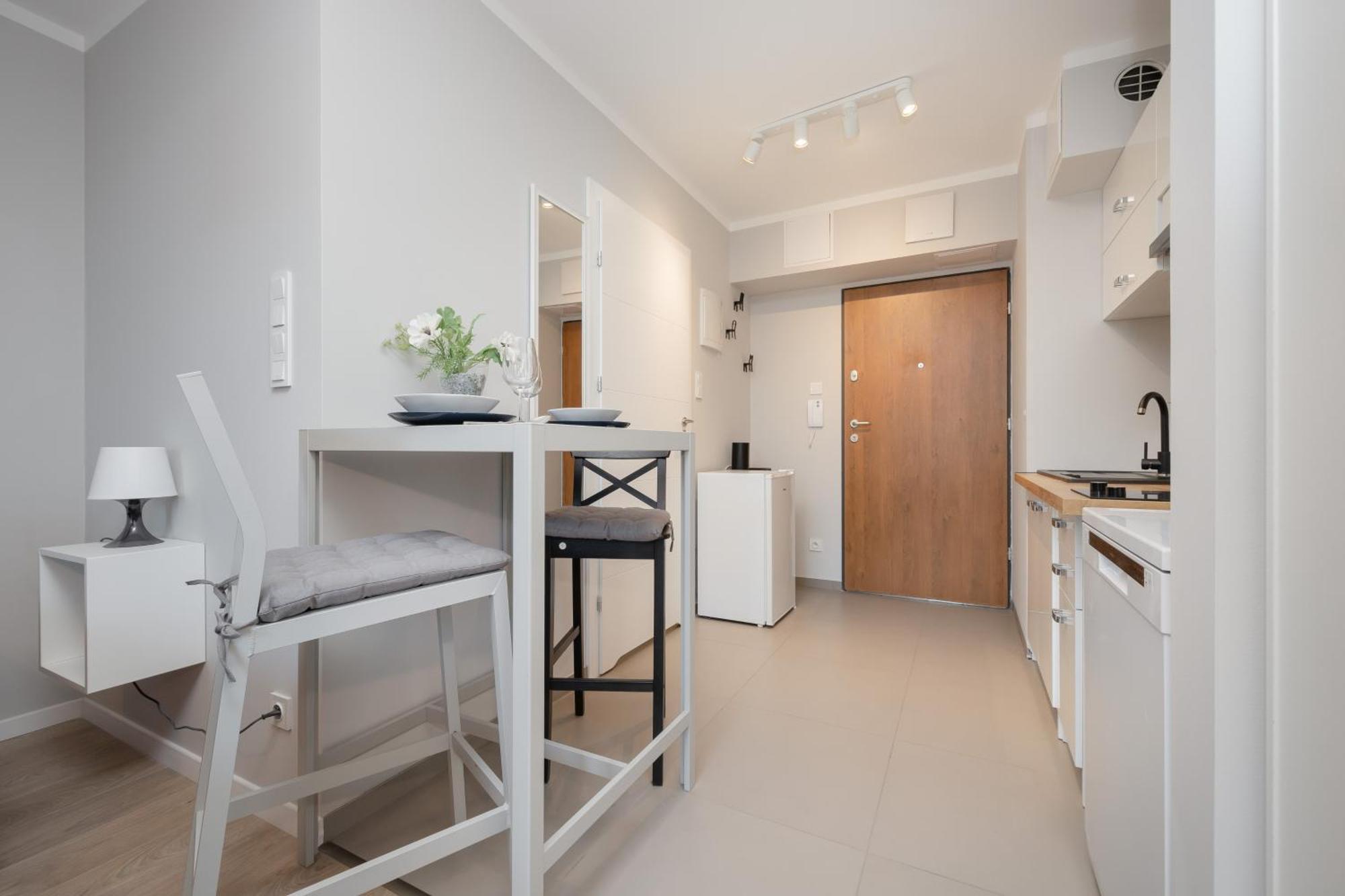 Warsaw Praga Kokoryczki Apartments With Parking By Noclegi Renters Extérieur photo
